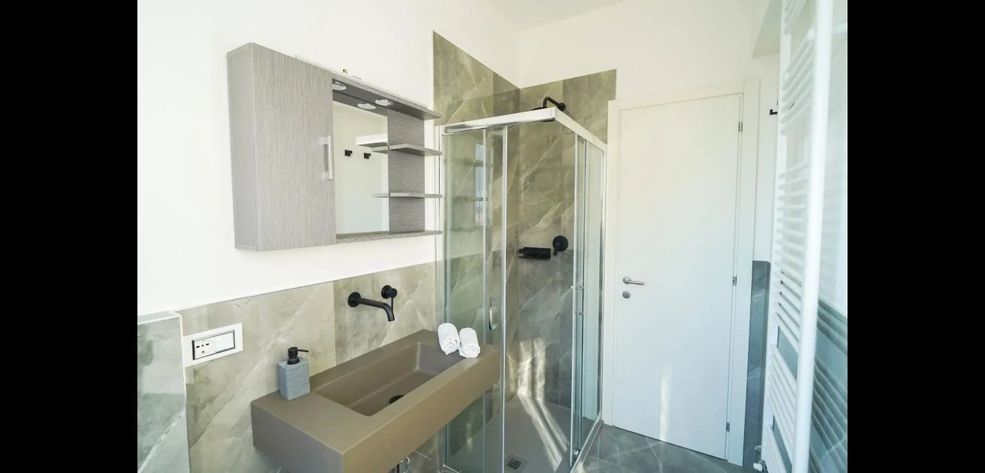 Rosa Dei Venti- Sea View Apartment - Ac Lido di Camaiore
